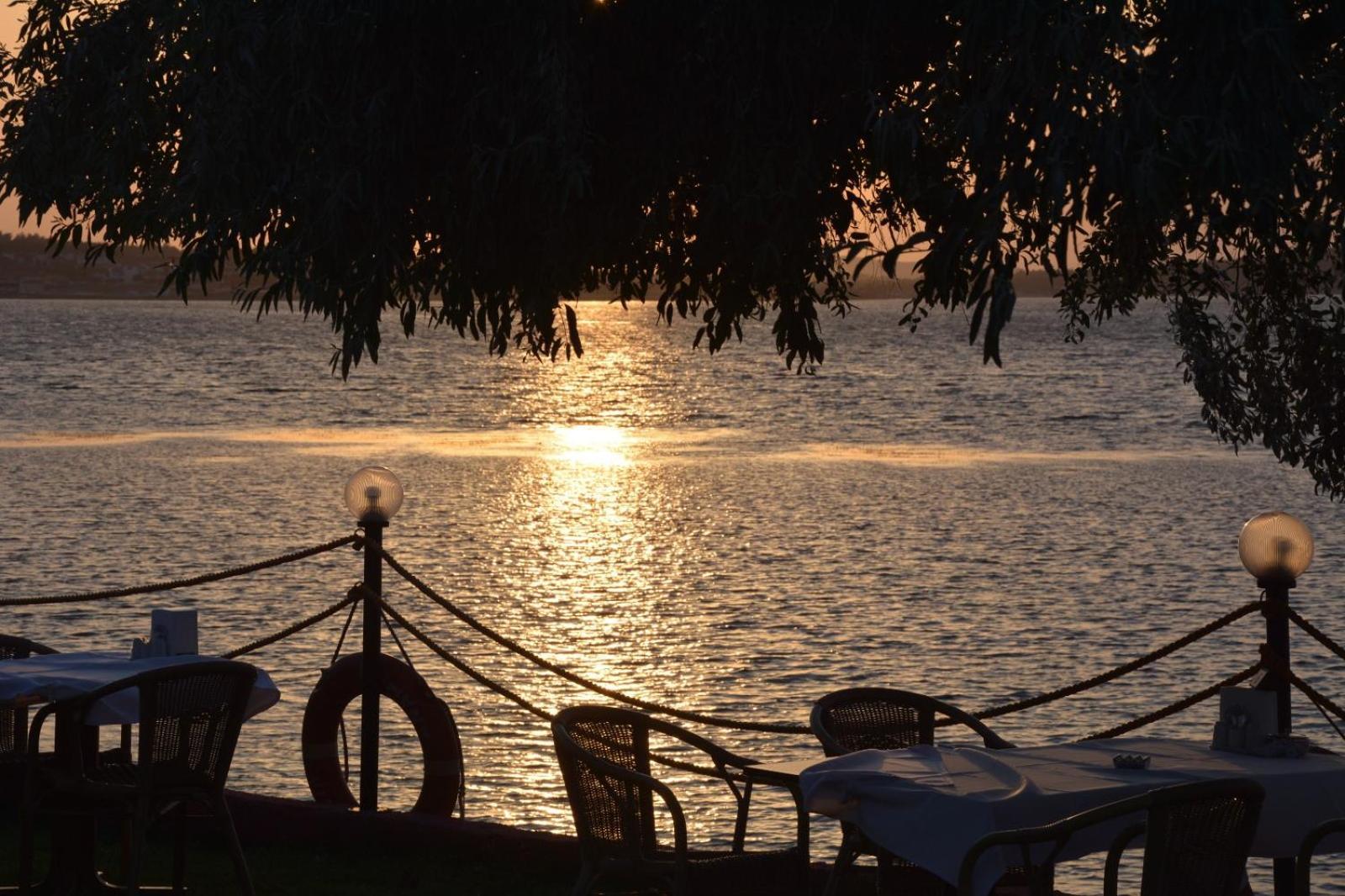 Cunda Asiyan Otel Ayvalik Exterior photo